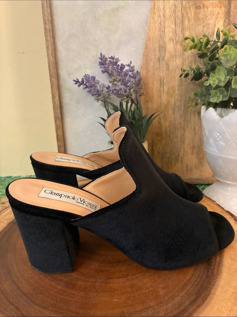 Giampaolo Viozzi, Velvet Black Suede Open-Toe Block Heel Mules - Picture 5 of 12